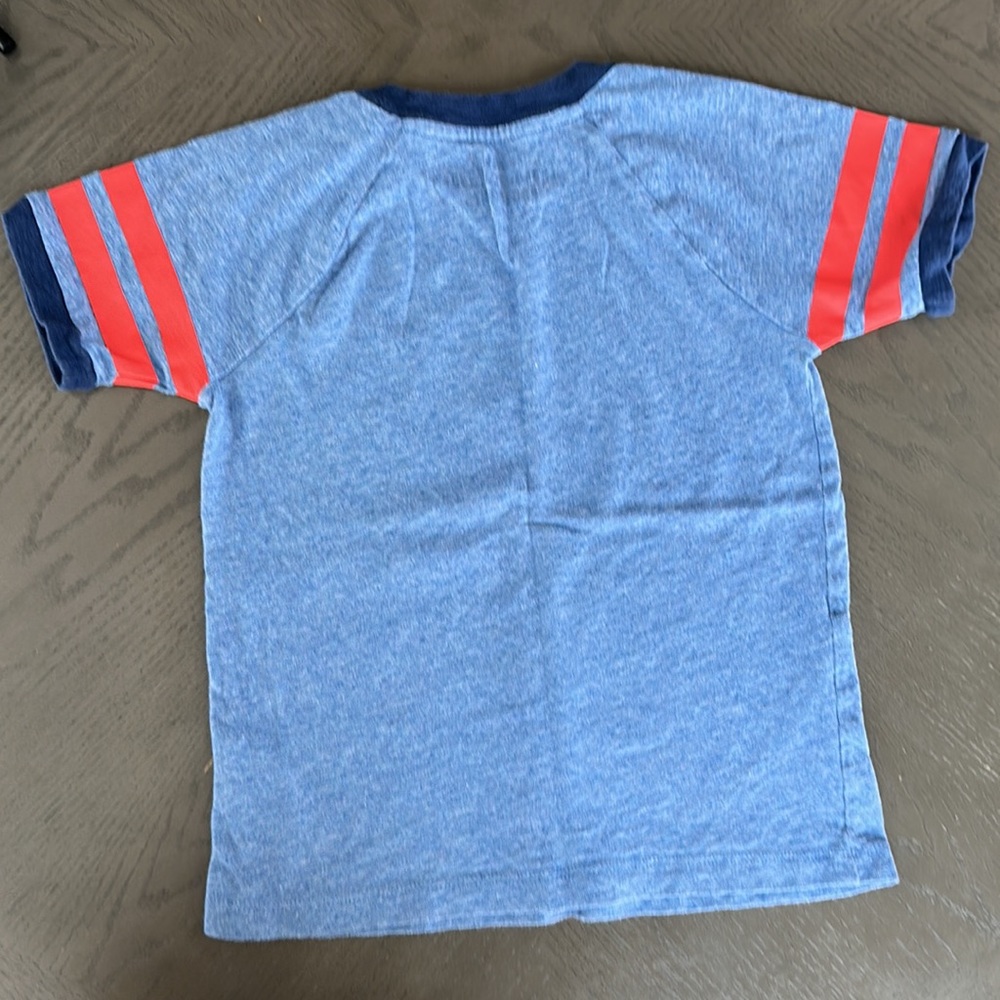 Crewcuts (J-crew) boys size 4-5 short sleeve t-shirt - Picture 2 of 3